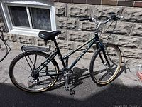 Full view of Specialized Hardrock ladies bike