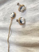 Earrings and pendant overall view
