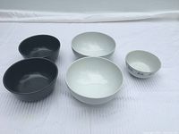 Five bowls laid flat showing interiors
