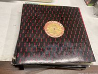 Front view of Vanguard sleeve with centre label visible
