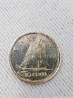 Reverse of 1956 Canadian dime showing Bluenose schooner and denomination