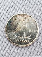 Reverse of 1961 Canadian dime showing schooner design and date