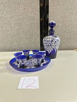 Full set: decanter with stopper, six glasses on tray