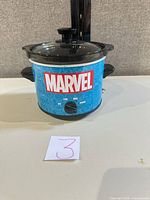 Front view of Marvel slow cooker assembled