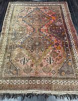 Full view of Shiraz rug showcasing entire pattern and fringe