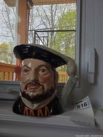 Front view of Henry VIII character jug