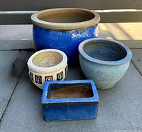 group shot of all four planters