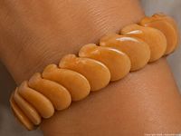 bracelet worn on wrist showing color and segment style