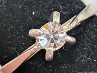 Close-up of stone and prongs