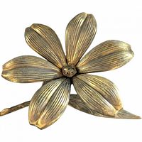 Top view of assembled brass lotus flower ashtray