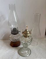 Large Banner oil lamp with wooden base, small lamp, extra chimney