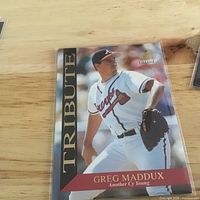 Front of 1994 Pinnacle Tribute Greg Maddux card in sleeve