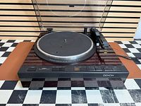 Full view of turntable with dust cover closed