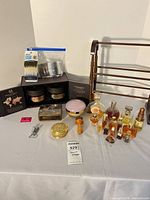 Full lot overview on tabletop showing all items grouped