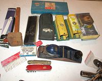 All items overview on table