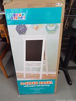 Front of retail box showing Dream Street 2-Sided Easel