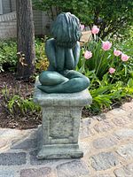 Figure and pedestal front view