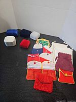 overview of boxes and pouches
