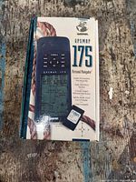 Front of original Garmin GPSMAP 175 box