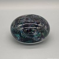 oblique view of paperweight showing overall form and colors