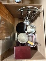 Overview of all items in box