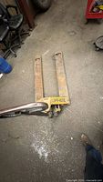 Top view of Lift-Rite L50 pallet forks and handle
