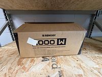 Sealed Renogy 1000 W inverter box front