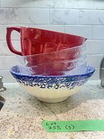 Three stacked bowls showing colors, materials and relative sizes