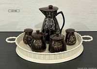 Full set on tray showing all items