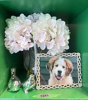 Overall lot view showing hydrangea arrangement, picture frame, two bird figurines