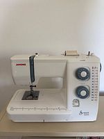 Left side view of Janome Sewist 525S sewing machine