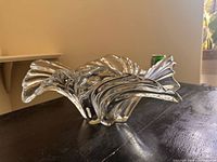 Side angle of crystal wave bowl
