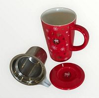 Mug with lid and infuser disassembled