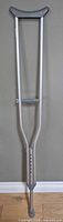 Full view of the adjustable aluminum crutch