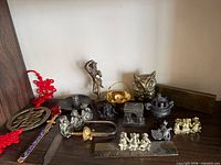 Overview of all metal items arranged on shelf