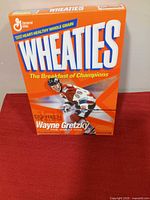 Front of sealed Wayne Gretzky Wheaties cereal box
