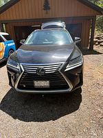 Front view of Lexus RX 350 showing grille, headlights, licence plate