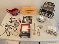 Overview of all items on tabletop