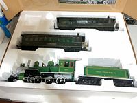 Locomotive, Southern tender, two passenger cars in original foam tray
