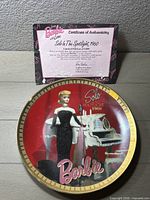 Front view of collector plate with COA visible