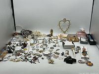 Full view of entire jewellery lot on tabletop