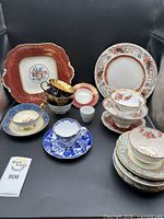Overview of all assorted china pieces