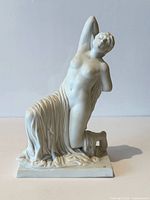 Front view of parian ware Niobe statue
