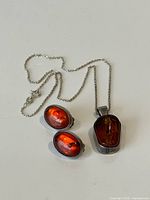 Pendant necklace and earrings set overview
