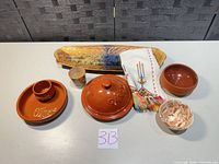 Overview of all eight items on table
