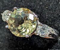 Top view showing Zultanite and flanking diamonds