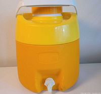Front view showing body, spigot and handle