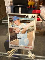 Front of Ron Santo #670 card