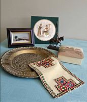 overview of all six items on table