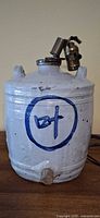 front view showing blue circle marking, lug handles and lamp socket